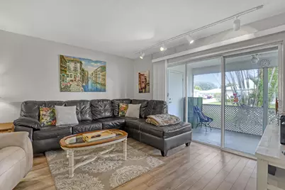 553 Covered Bridge Boulevard, Lake Worth, FL 33467 - Photo 2
