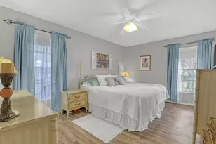 553 Covered Bridge Blvd, Lake Worth, FL 33467 - Photo 8