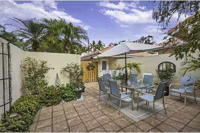 301 Old Meadow Way, Palm Beach Gardens, FL 33418 - Photo 8