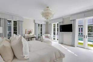 208 Sandpiper Dr, Palm Beach, FL 33480 - Photo 20