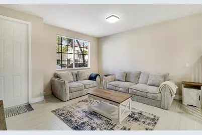 4170 Napoli Lake Drive, Riviera Beach, FL 33410 - Photo 4