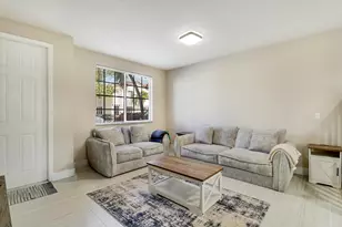 4170 Napoli Lake Dr, Riviera Beach, FL 33410 - Photo 4