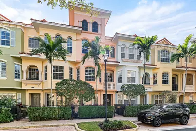 2455 San Pietro Circle, Palm Beach Gardens, FL 33410 - Photo 2