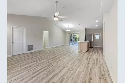 117 SW Glenwood Drive, Port Saint Lucie, FL 34984 - Photo 6