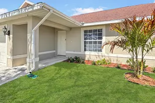 117 SW Glenwood Dr, Port Saint Lucie, FL 34984 - Photo 2