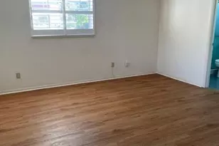 2600 SE Ocean Blvd SE, Stuart, FL 34996 - Photo 8