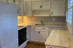 2600 SE Ocean Blvd SE, Stuart, FL 34996 - Photo 2