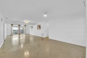 702 Sunset Dr, Lake Worth Beach, FL 33461 - Photo 6