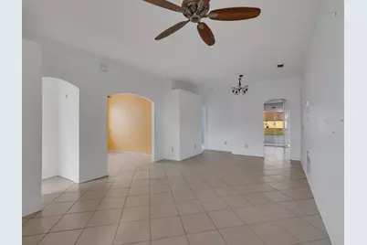 1008 NW Tuscany Drive, Port Saint Lucie, FL 34986 - Photo 10