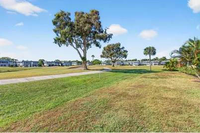 237 Waterford J, Delray Beach, FL 33446 - Photo 40