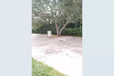 954 Louisiana Avenue, Sebastian, FL 32958 - Photo 44