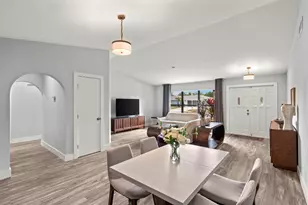 2033 SE Allamanda Dr, Port Saint Lucie, FL 34952 - Photo 14