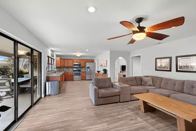 2033 SE Allamanda Drive, Port Saint Lucie, FL 34952 - Photo 10