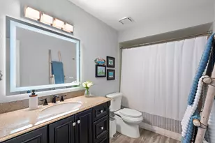 2033 SE Allamanda Dr, Port Saint Lucie, FL 34952 - Photo 22