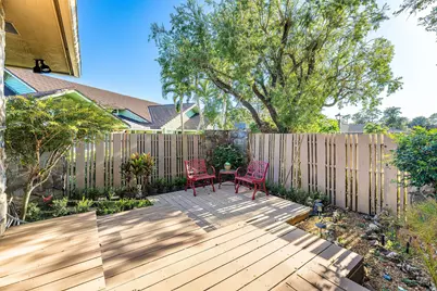 4 Sutherland Court, Palm Beach Gardens, FL 33418 - Photo 8