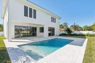 261 NW 8th St, Boca Raton, FL 33432 - Photo 28