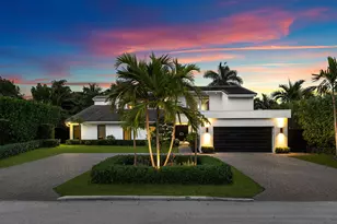 229 S Maya Palm Dr, Boca Raton, FL 33432 - Photo 2