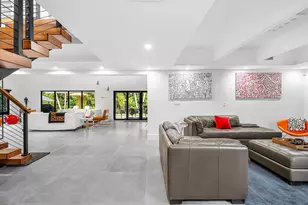 229 S Maya Palm Dr, Boca Raton, FL 33432 - Photo 8