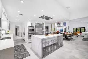 229 S Maya Palm Dr, Boca Raton, FL 33432 - Photo 20