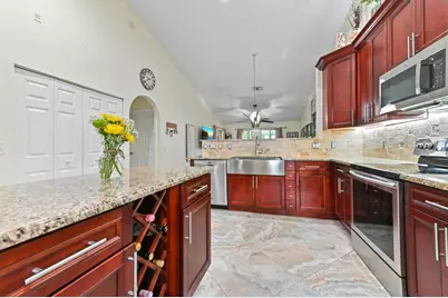 8404 Long Bay, West Palm Beach, FL 33411 - Photo 16