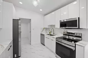 13685 NW 3rd Ave, Miami, FL 33168 - Photo 10