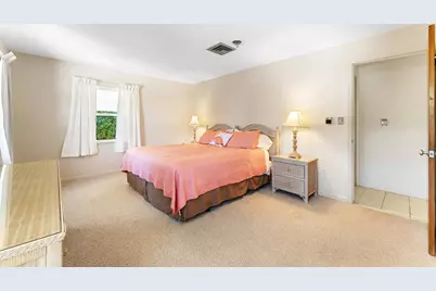 1812 High Ridge Road, Lake Worth, FL 33461 - Photo 22