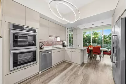 550 SE Mizner Boulevard #B110, Boca Raton, FL 33432 - Photo 18