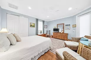 103 Pembroke Dr, Palm Beach Gardens, FL 33418 - Photo 32