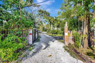 550 Sky Lake Dr, West Palm Beach, FL 33415 - Photo 56