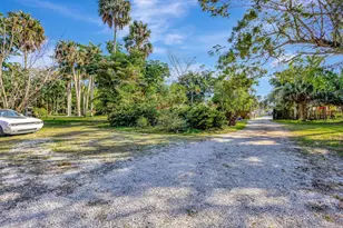 550 Sky Lake Dr, West Palm Beach, FL 33415 - Photo 60