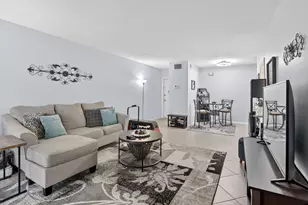 2424 SE 17th St, Fort Lauderdale, FL 33316 - Photo 10