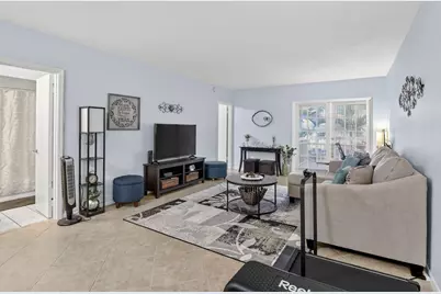 2424 SE 17th Street #208b, Fort Lauderdale, FL 33316 - Photo 2