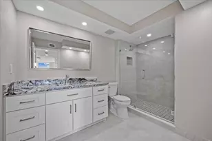 5540 N Ocean Dr, Singer Island, FL 33404 - Photo 18