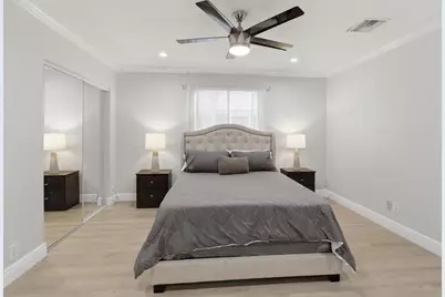 1921 NE 28th Court, Lighthouse Point, FL 33064 - Photo 22