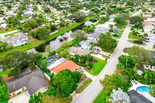 603 Riverside Dr, Palm Beach Gardens, FL 33410 - Photo 42