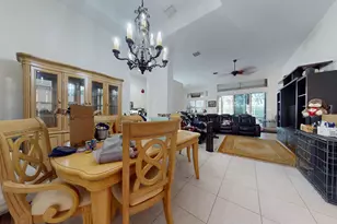 10072 Armani Dr, Boynton Beach, FL 33437 - Photo 2