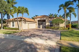 11600 SW Rossano Ln, Port Saint Lucie, FL 34987 - Photo 2