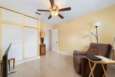 2001 NE 30th Street, Fort Lauderdale, FL 33306 - Photo 14