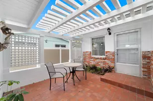 2001 NE 30th St, Fort Lauderdale, FL 33306 - Photo 16