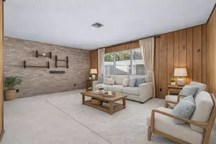 2001 NE 30th St, Fort Lauderdale, FL 33306 - Photo 8