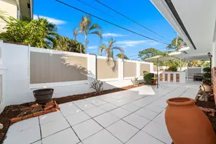 2001 NE 30th St, Fort Lauderdale, FL 33306 - Photo 52
