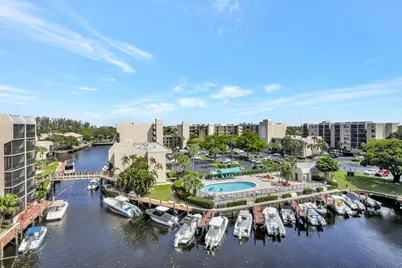 4 Royal Palm Way #6020, Boca Raton, FL 33432 - Photo 2