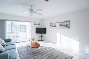 2835 Crosley Dr E, West Palm Beach, FL 33415 - Photo 6