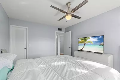 605 Flanders M, Delray Beach, FL 33484 - Photo 18