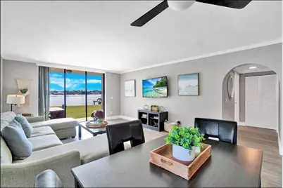 300 Croton Avenue #102, Lantana, FL 33462 - Photo 4