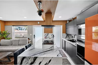 363 Washington Avenue #32, Miami Beach, FL 33139 - Photo 12