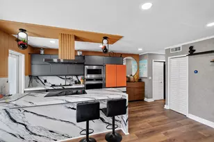 363 Washington Ave, Miami Beach, FL 33139 - Photo 10