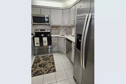 105 Lake Pine Circle #B-2, Greenacres, FL 33463 - Photo 6