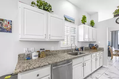 9421 Poinciana Court, Fort Pierce, FL 34951 - Photo 8