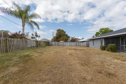 382 NE Genesee Avenue, Port Saint Lucie, FL 34983 - Photo 20
